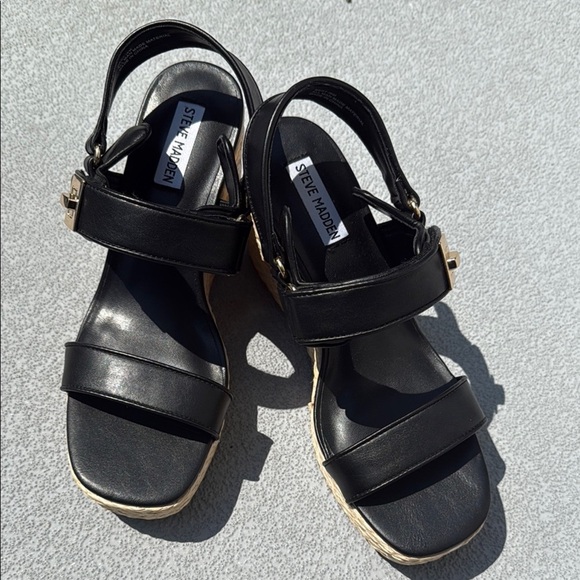 Steve Madden Black and Tan Wedge Sandals with Espadrille Platform - Picture 4 of 5
